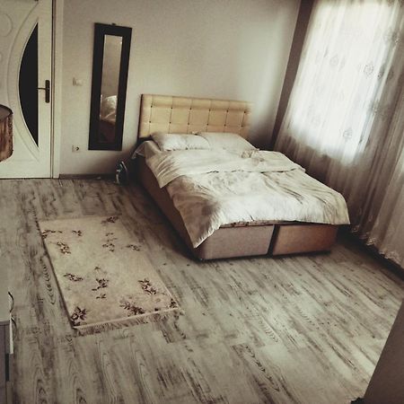 Orman Villa Hotel Is 6 Minutes From The Airport Arnavutkoy Exterior foto